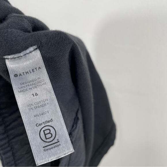 Athleta Farallon Black Mid Rise Drawstring Waist Organic Cotton Shorts 16 - Picture 12 of 14